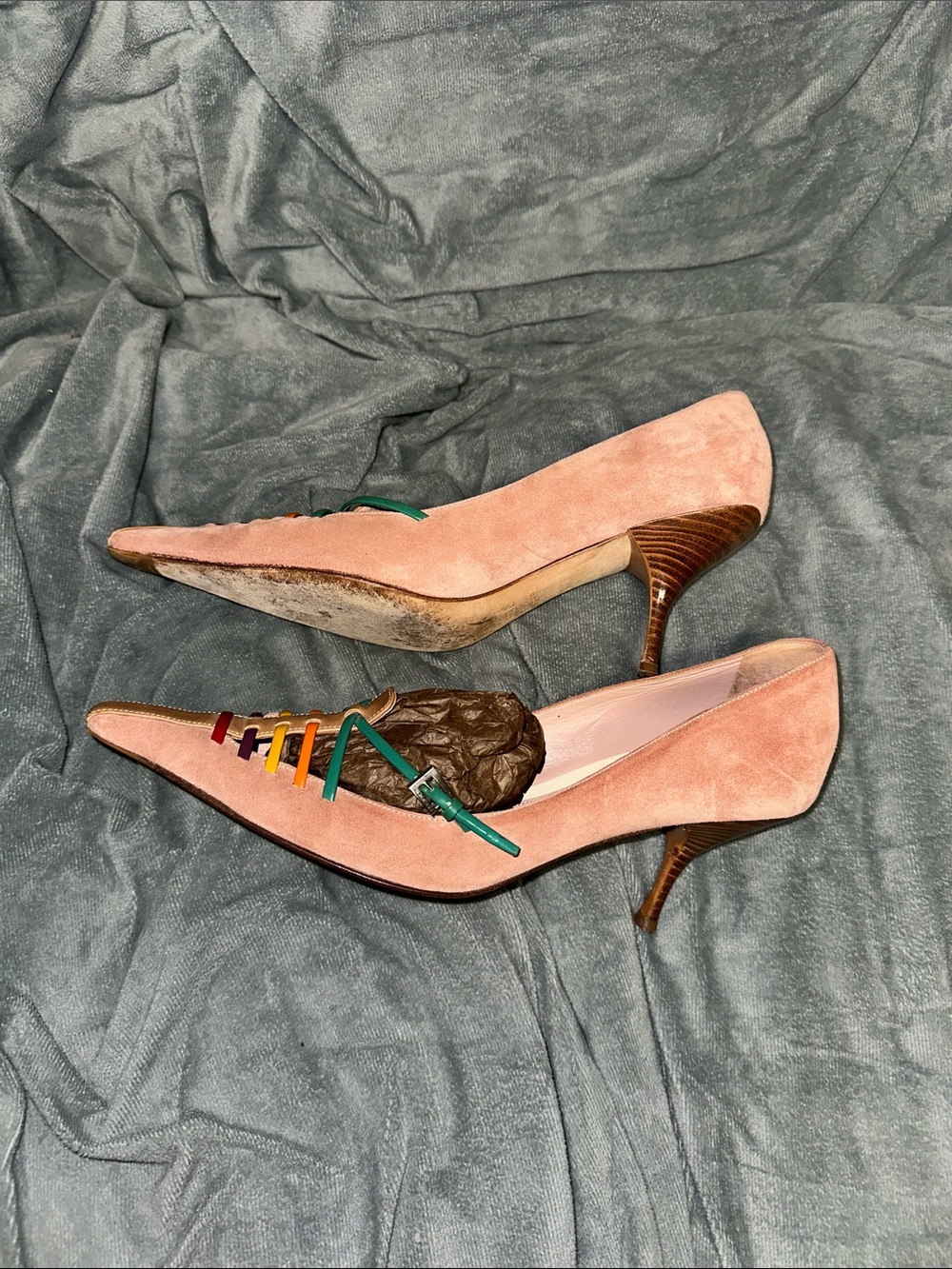 Vtg 1990-2000 dress suede pumps. Well maintained. Sz. 39.5. US. 8. Made in Italy - Picture 3 of 6